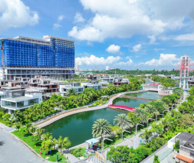 La trame verte-bleue du Design Biophilique au Beachclub du The Maris Vung Tau