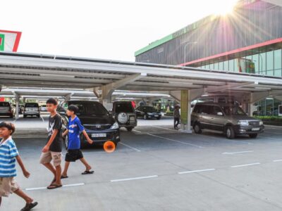 Vague verte au Big C Di An Binh Duong Ho Chi Minh-Ville